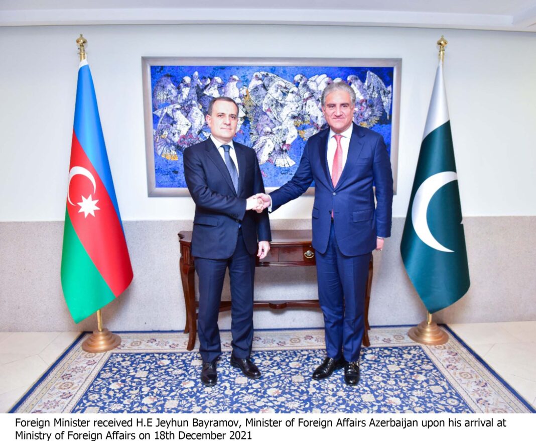 Foreign Minister meets the Foreign Minister of Azerbaijan