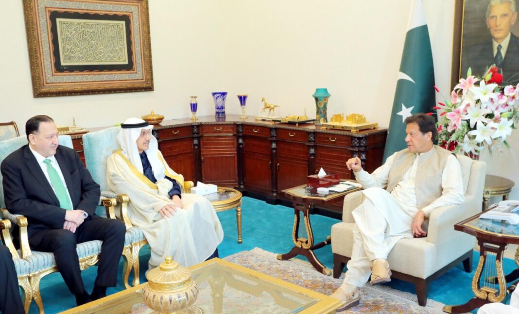 Pakistan highly values its partnership with IsDB, says PM