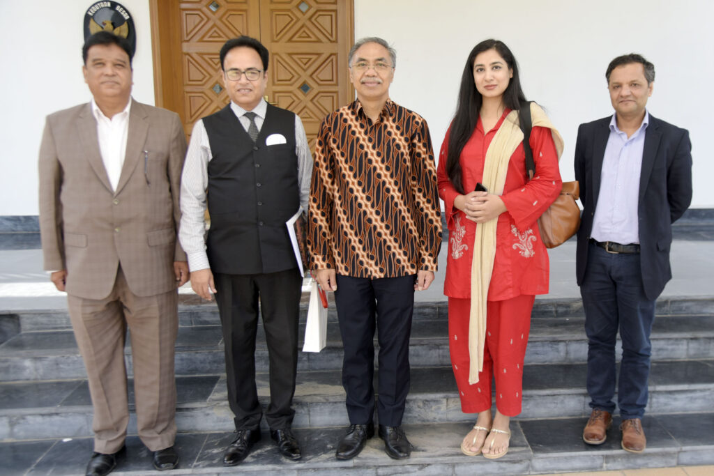 Director Lok Virsa says collaboration with Indonesian Embassy to promote cultural ties