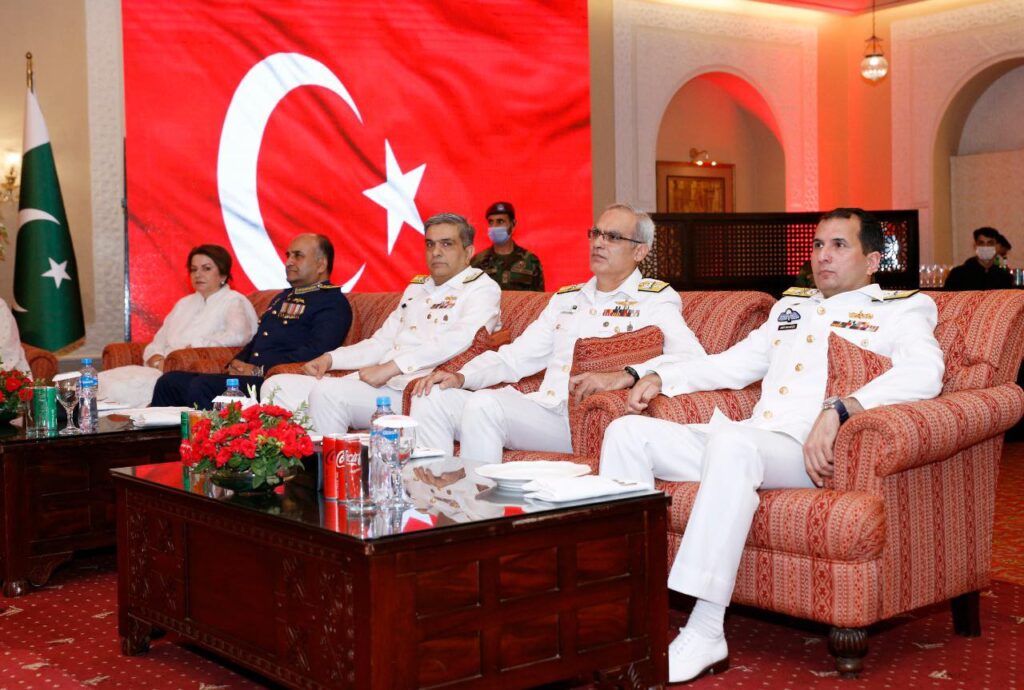 Pakistan reaffirms solidarity, unflinching support for people,Govt of Turkiye