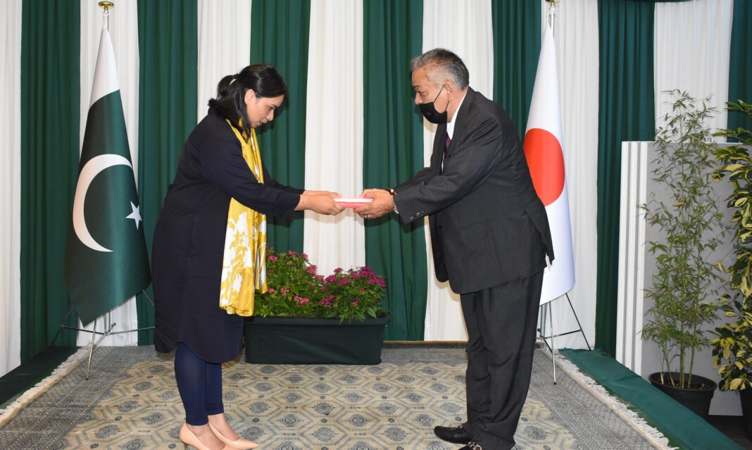 Masato Kimura, Chairman Atom Co. Ltd, Hokkaido Prefecture visited the Pakistani Embassy
