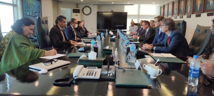 German delegation visits SECP (a)