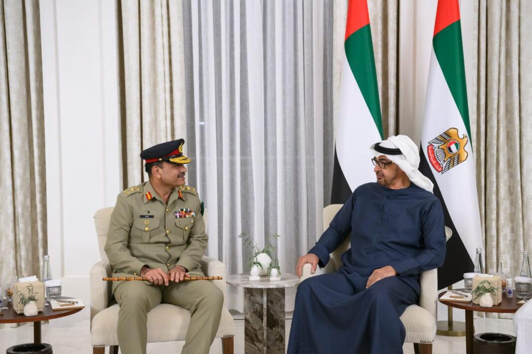 General Asim discussed defence and military ties with President UAE