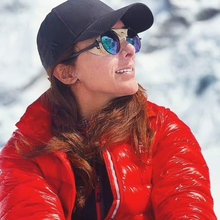 Naila Kiani makes history by summiting Mount Everest