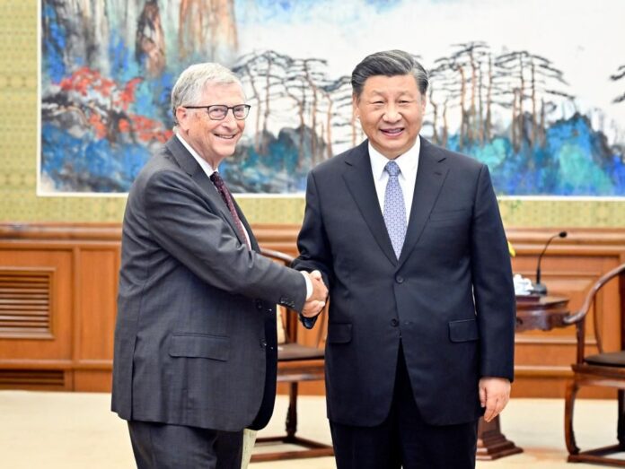 Xi meets with Bill Gates (2)