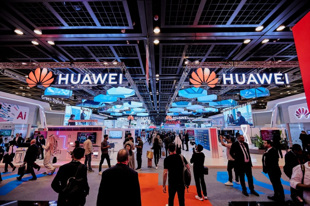  Huawei showcases AI potential at GITEX GLOBAL 2023
