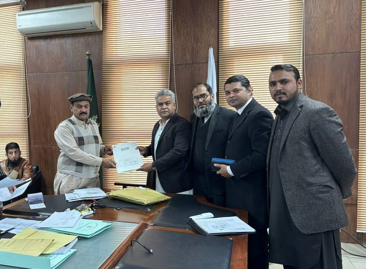 Aamir Sheikh submits nomination papers for NA-47 seat despite tough times