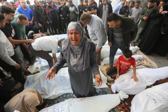 Scores of civilian casualties due to indiscriminate Israeli strikes in Gaza