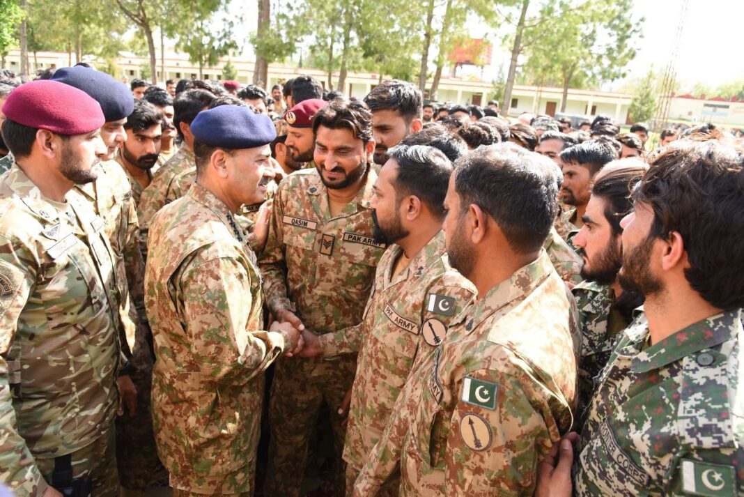 Army chief of staff (COAS) visits North Waziristan Agency on Eid