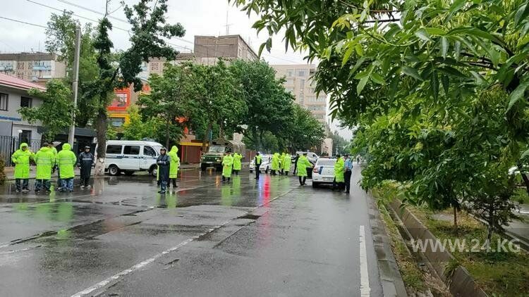 2,700 police officers to ensure order in Bishkek tonight