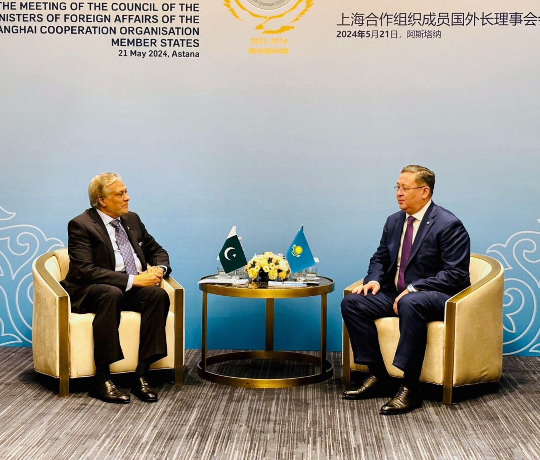 Deputy Prime Minister and Foreign Minister meets with his Kazakhstan counterpart