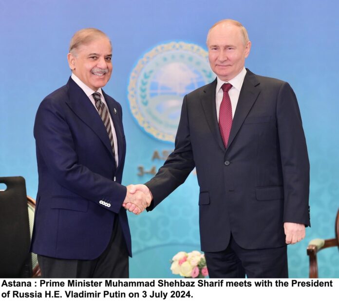 PM expresses satisfaction at growing Pak, Russian ties marked with shared desire