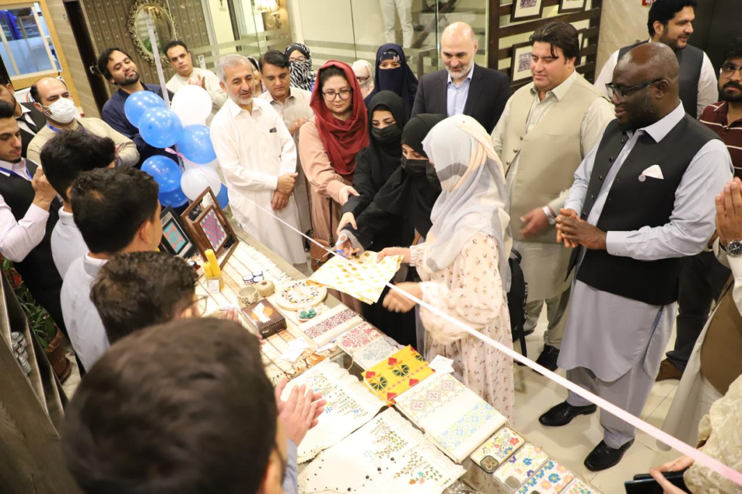 Bridging Hope and Opportunity: Hashoo Foundation Inaugurates 'Crafts of Compassion' Outlet