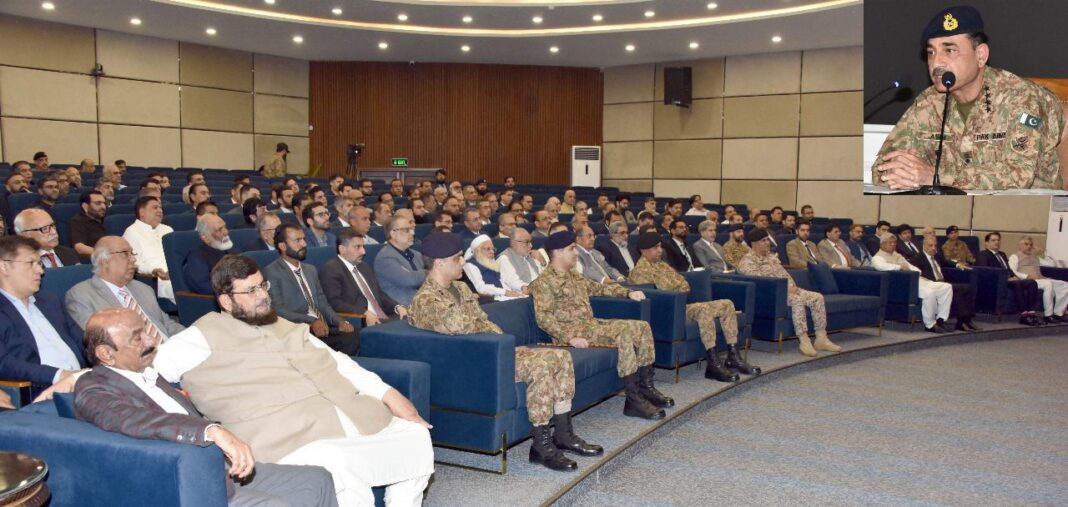 Army chief makes brief visit to Karachi Corps, inaugurated Innovista IT Park