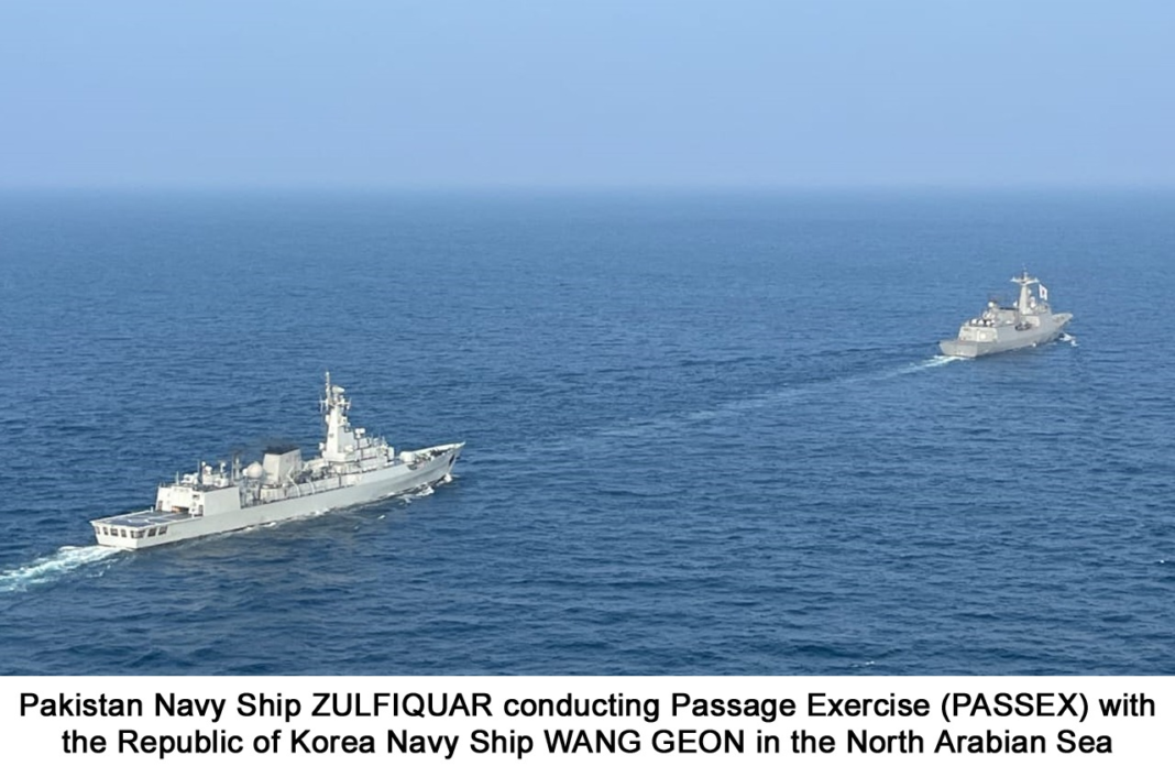 PNS Zulfiquar Conducts Exercise with Korean Navy Ship in Arabian Sea