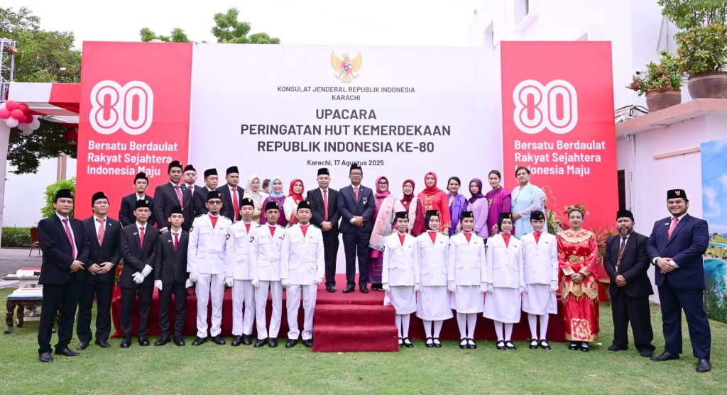 Indonesia Marks 80th Independence Anniversary with Flag Hoisting Ceremony in Karachi