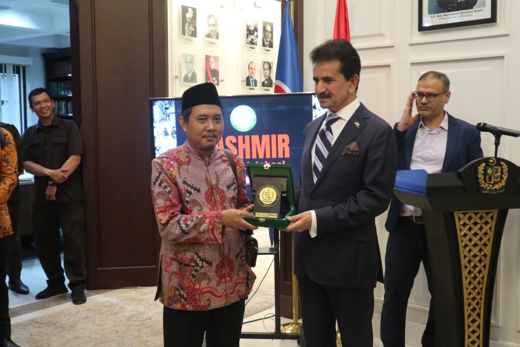 Pakistan Embassy in Jakarta Organizes Seminar to Mark Youm-e-Istehsal