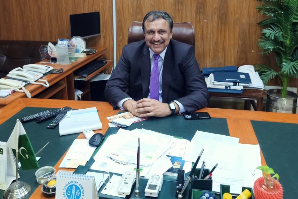 Guinness World Record Holder Dr. Naeem Taj charts a life of Skill, Service & Standards